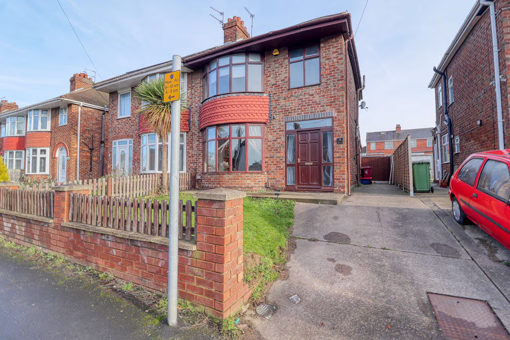 Newland Avenue, Scunthorpe